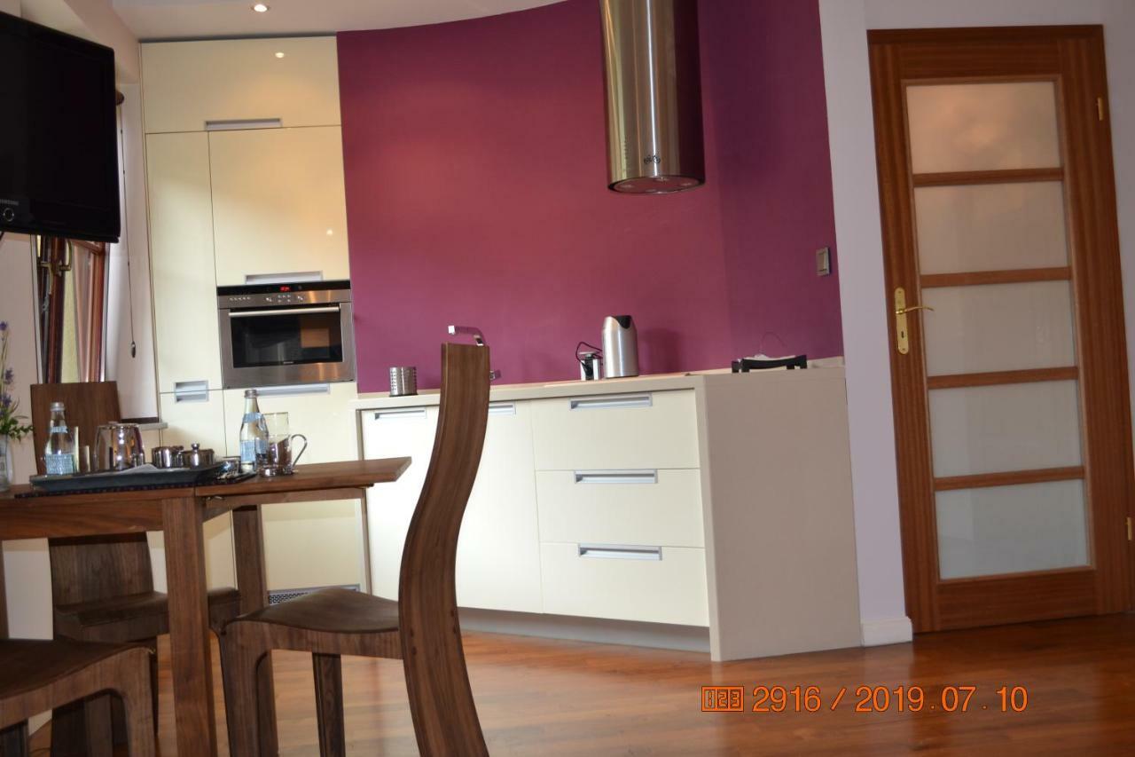 Apartament Parkowa Polana Z Ogrodem Apartment Polanica-Zdroj Bagian luar foto